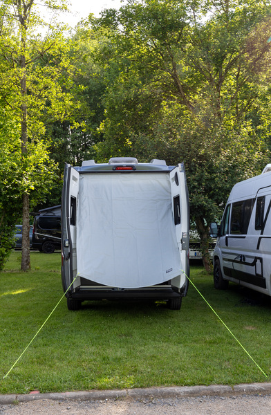 Rideau De Douche Camping Magnétique - Couverture Pare-soleil Pour Voiture, SUV, Van (183x163 Cm)
