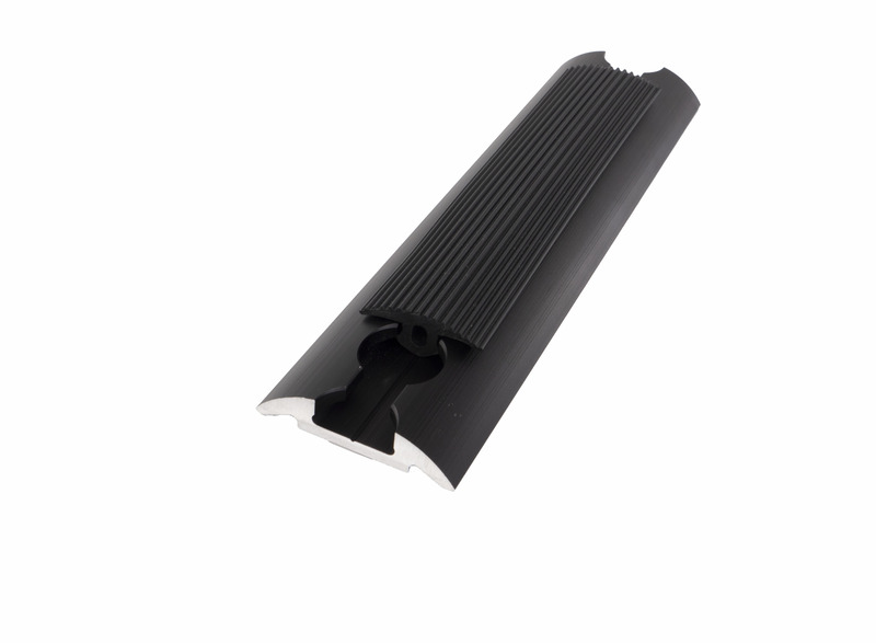 Bande De Moulure Noire Pour Gouttière De Camping-car Et Caravane - Protection Anti-fuite, Cache-vis, Rouleau De 15m