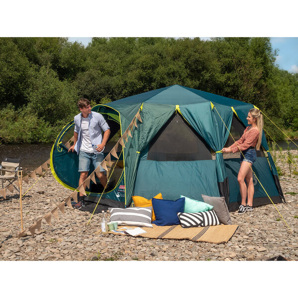 <p>Zelt OCTAGON BlackOut, für 8 Personen, stabile D-Tür</p>