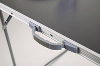 Vorschau: Kompakte Tische - Für 2-4 Personen Vorschau: Kompakte Tische - Für 2-4 Personen