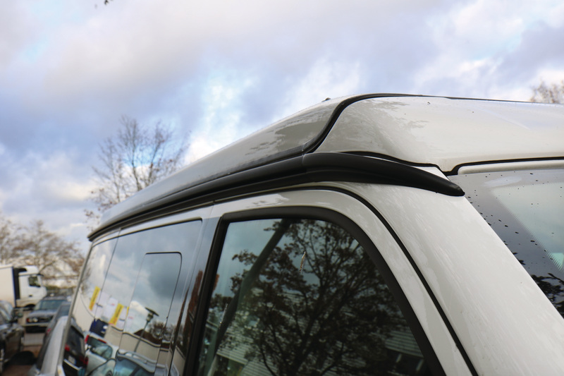 Guida di montaggio per tende a grondaia Multirail per VW T4/T5/T6 - 