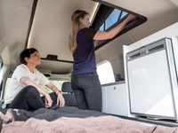 Voorvertoning: Kampeerbed met opklapbare bank Voorvertoning: Kampeerbed met opklapbare bank