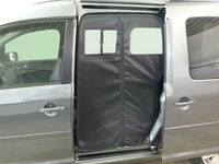 <p>Moskitonetz für VW Caddy Maxi 5 ab 2021 - Schiebetür</p>