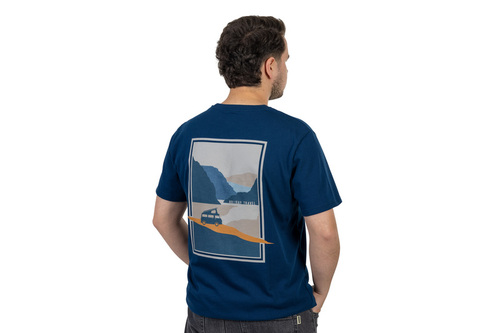 SPIRIT HOLIDAY TRAVEL T-shirt - L