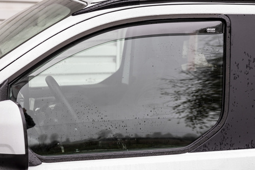 Regen/Windabweis FordV710