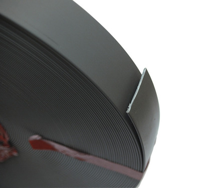 Decoratieve band grijs voor scharnierend raam, lopende meter.