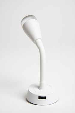 LED-spotti, jossa on joustava varsi ja USB-latauspistoke