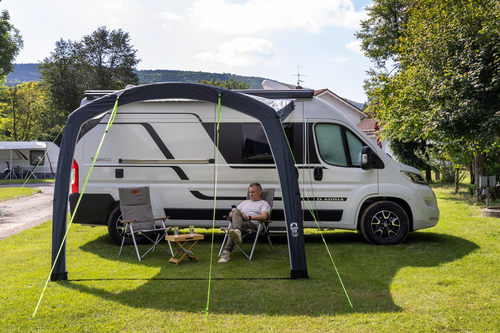 Universal Air markiis Playa Air 300 & 400 Caravan -