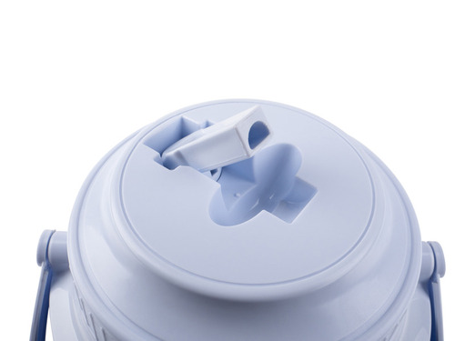 Joogijahuti koos väljalaskeotsaga - 2,3 l