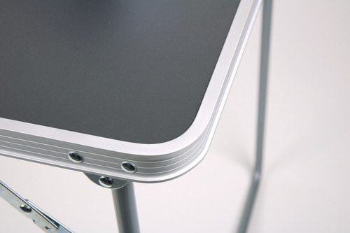 Kompakte Tische - Für 2-4 Personen