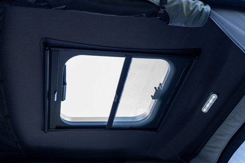 Autohome 4.0 - Rooftop tent with panoramic view (Medium)