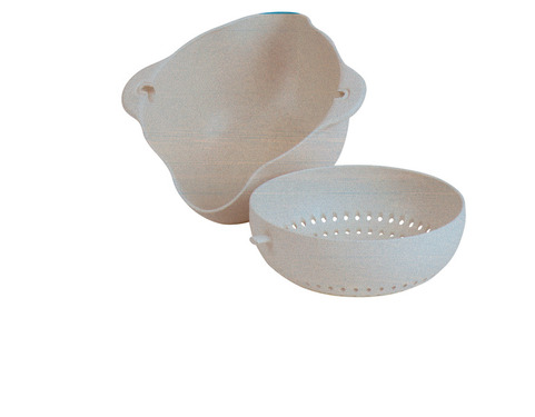 Bowl with sieve and rotating function