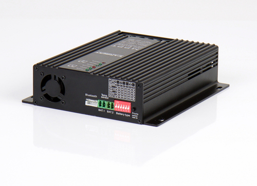 MPPT solcelleladeregulator DualController 30 A