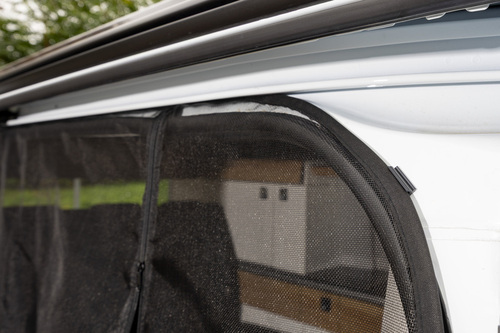 Mos.Netz Ford V710 rechts