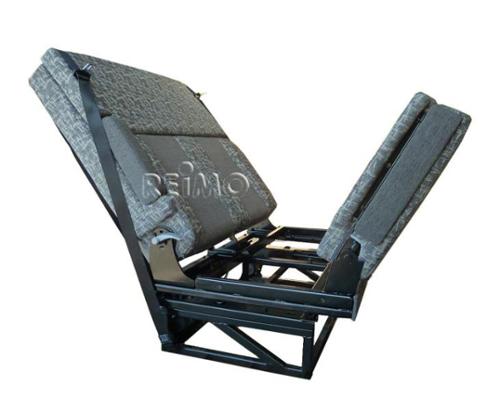 Sėdynė-lovos suolas, vienas šoninis porankis, 3 taškų saugos diržai, lova:1870 x 1000 mm