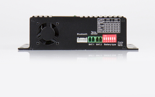 MPPT solcelleladeregulator DualController 30 A