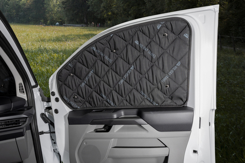 Thermal mats with suction cup attachment for Mercedes-Benz Vito >2015