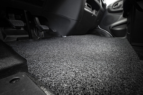 Podlahová rohož z měkčeného PVC pro VW T5 od roku 2003