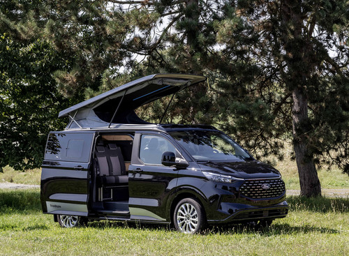 Ford Custom V710 L1 magamiskotiga katus - Kõrge esiosa - Avatud taevavõlv - Valatud pealisriie - Must - LED-iga