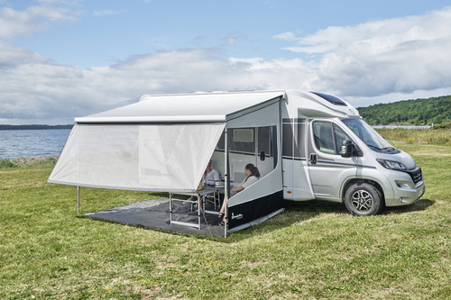 Isabella Shade screen 200