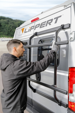 Lippert R-Skirun-holder til ski