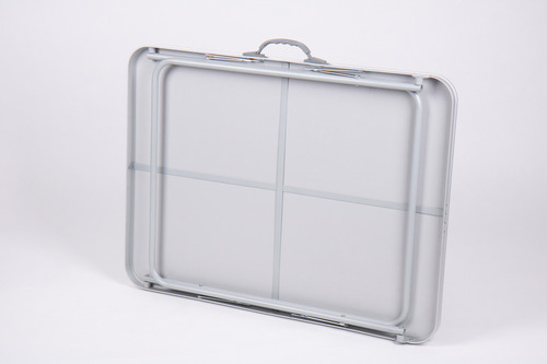 Kompakte Tische - Für 2-4 Personen