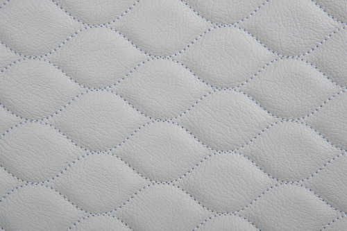 Gesteppte Innenverkleidung für VW T5/T6 Busse ohne Fenster - Für die Schiebetür mit Klett