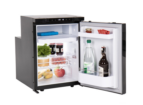 Kompressoriga sisseehitatud külmik LR50L