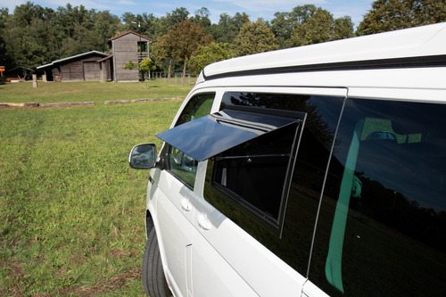 HÆNGSLEDE VINDUER AF SIKKERHEDSGLAS TIL AUTOCAMPERE OG MAXIVANS