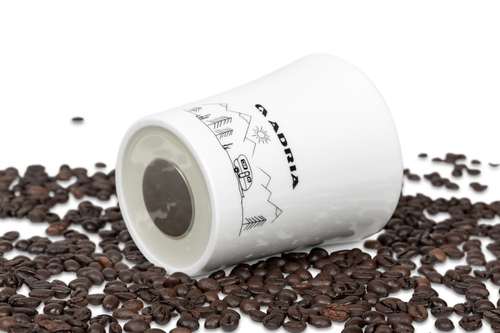 ADRIA porcelain magnetic handle cups "WOHNWAGEN"