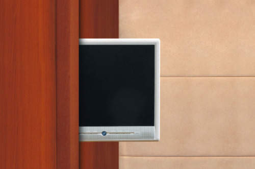 Porta TV 465cm per lato estraibile a sinistra