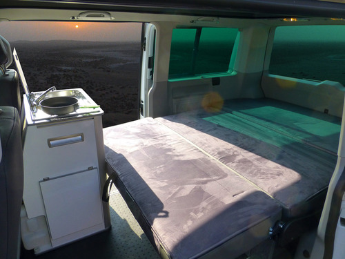 VWT5/6 Küche weiß mit Gas