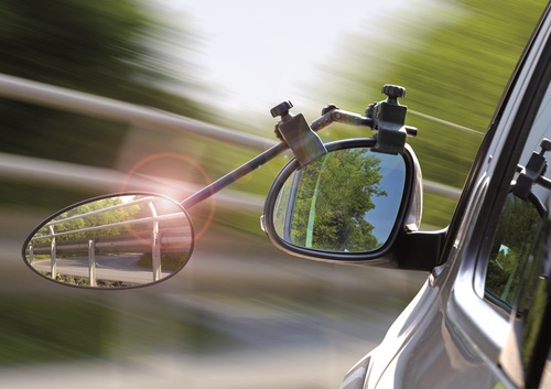 Caravanspiegel met gekleurde veiligheidsstrepen