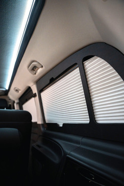 Verdunkelung Mercedes LR