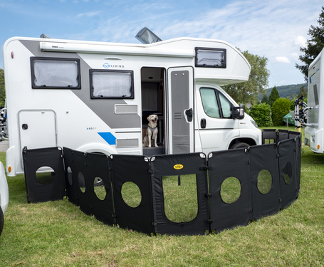 Folding dog outdoor enclosure