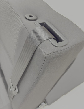 Gurtauslass für Sitzbänke